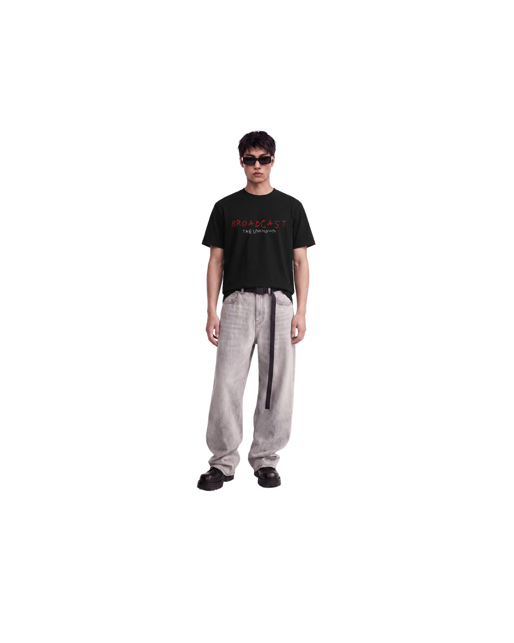 BROADCAST TEE